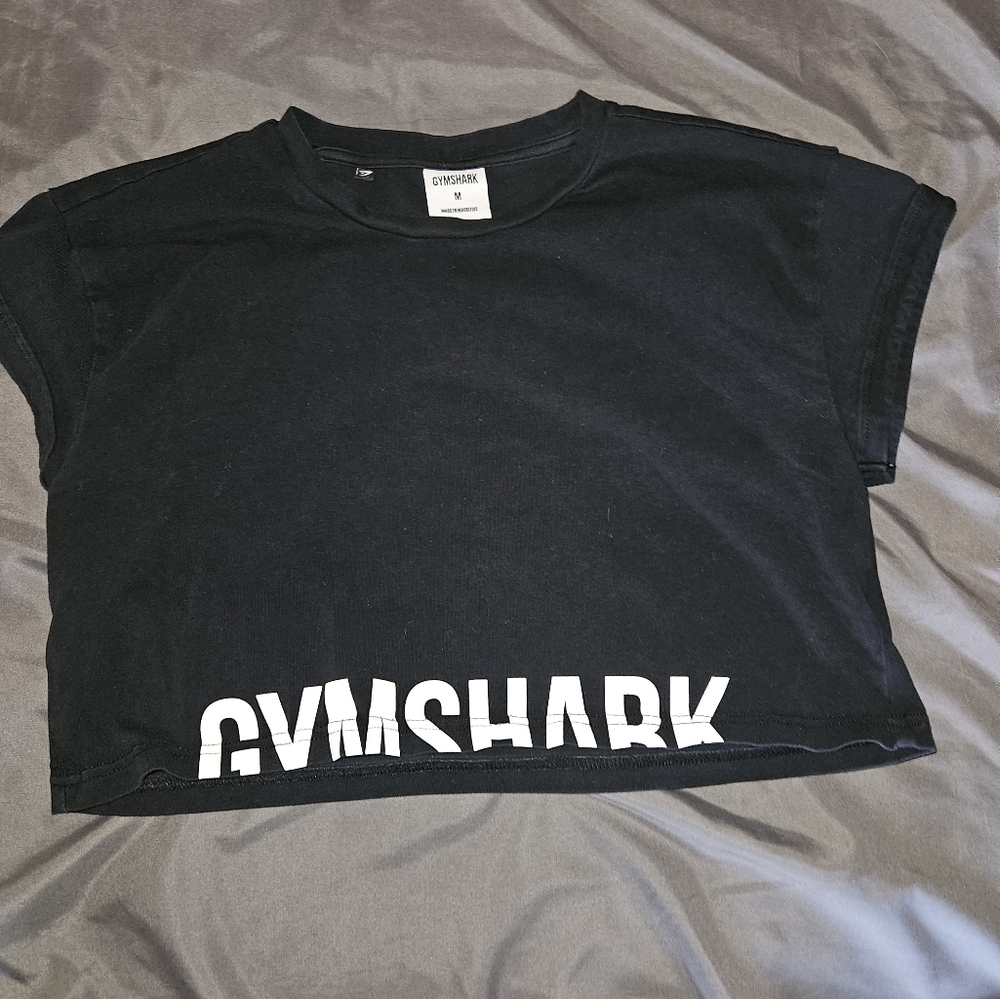 Gymshark Black Crop T-shirt